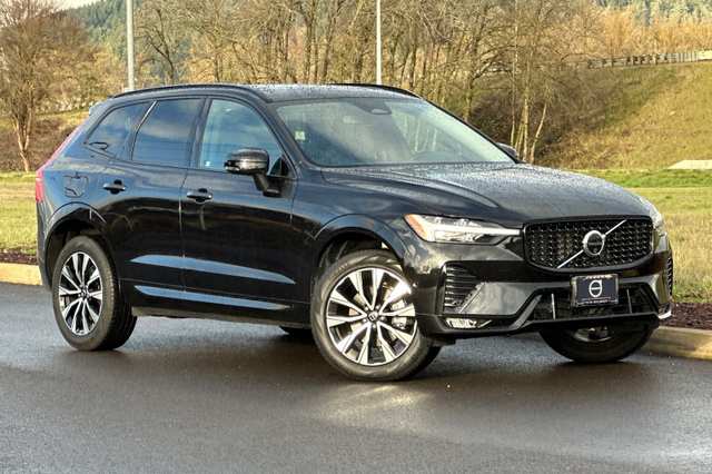 2025 Volvo Xc60 B5 Plus
