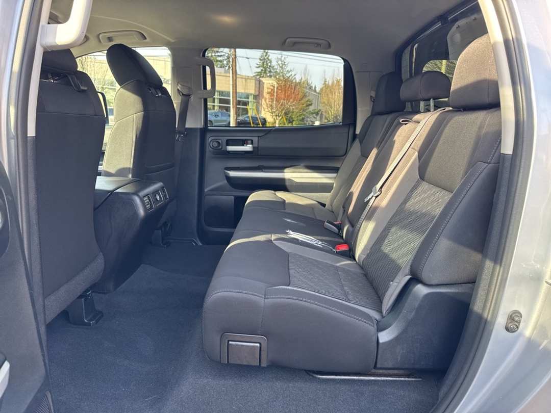 2014 Toyota Tundra SR5 - Image 37