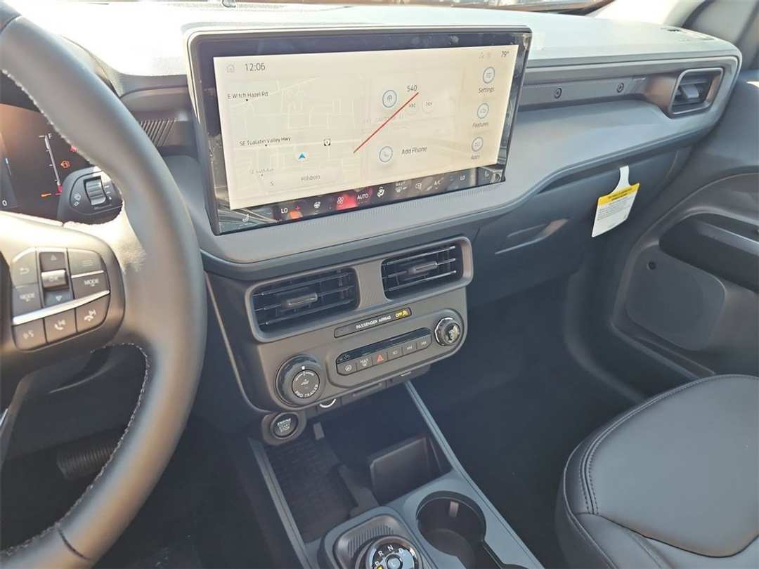 2025 Ford Maverick Lariat - Image 18