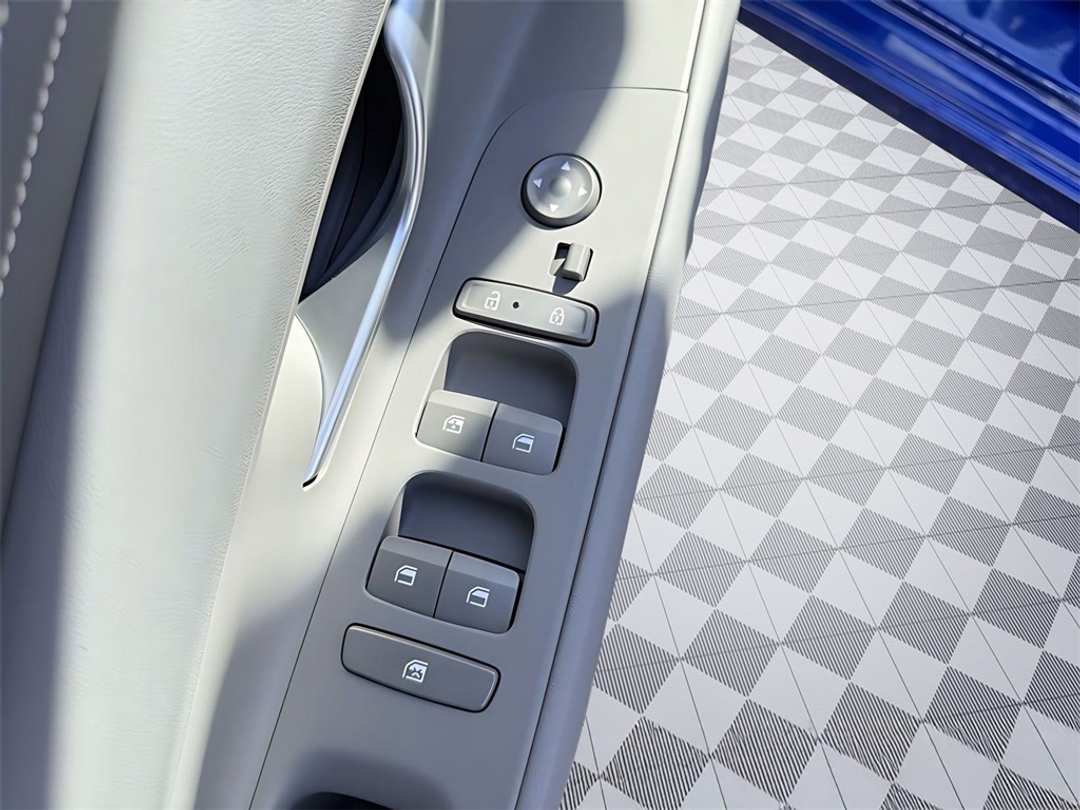 2026 Hyundai Elantra SEL Sport - Image 12