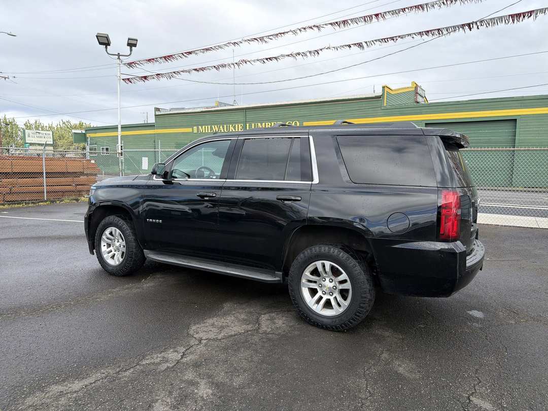 2015 Chevrolet Tahoe LT - Image 3