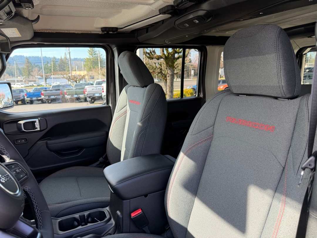 2026 Jeep Wrangler Rubicon - Image 15