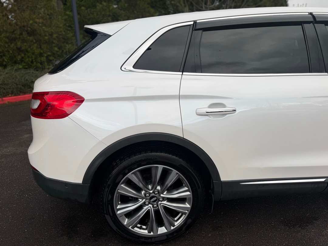 2018 Lincoln Mkx Reserve - Image 15