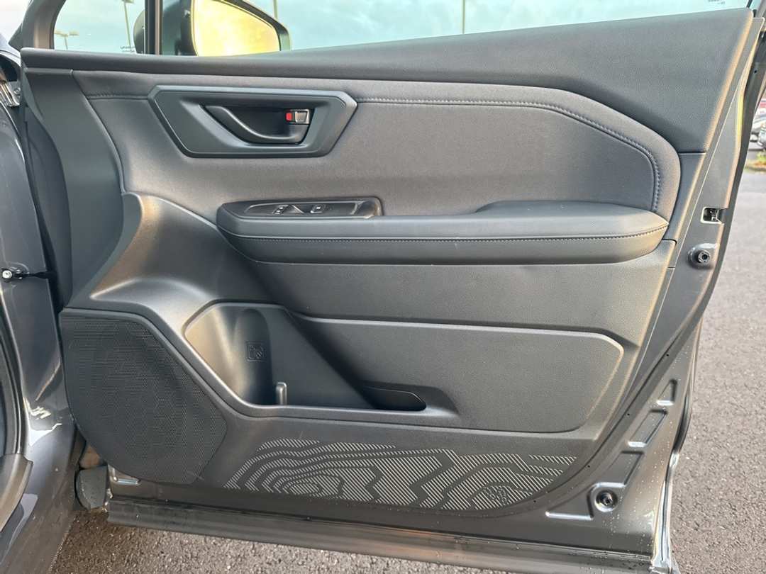 2026 Subaru Forester Premium - Image 27