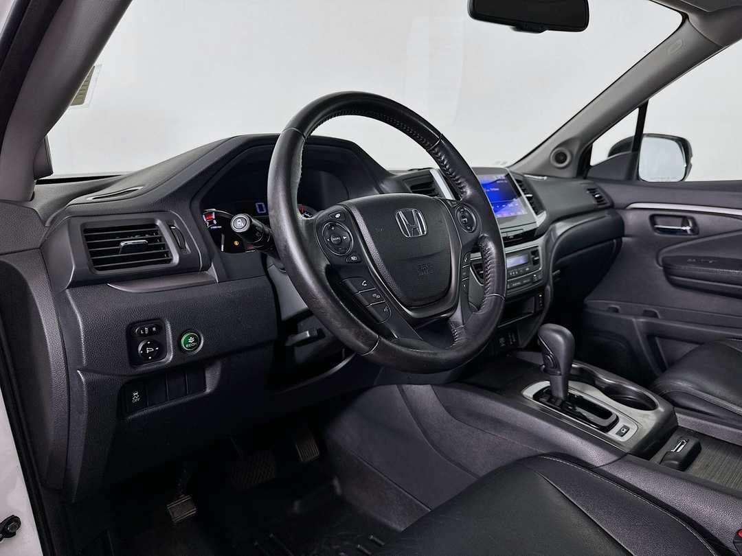 2018 Honda Pilot EXL - Image 10