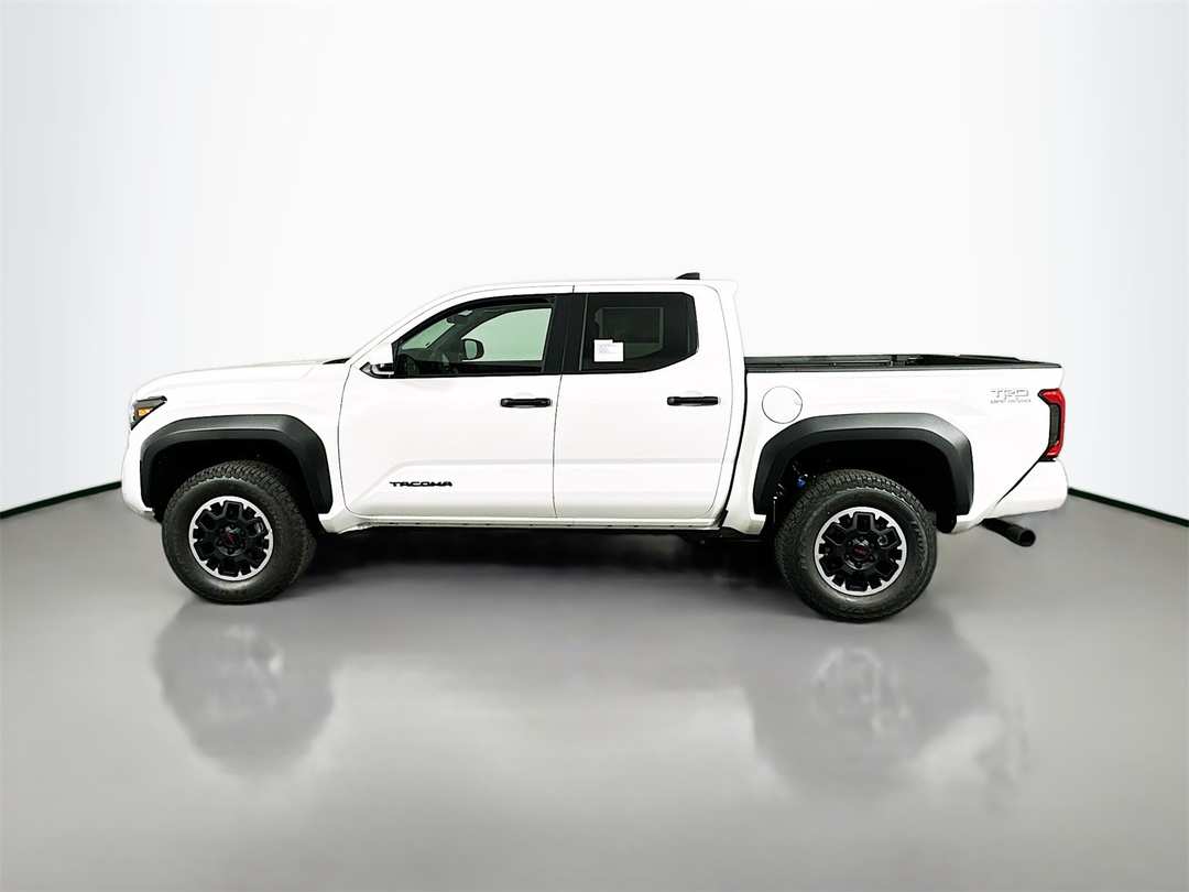 2026 Toyota Tacoma TRD OffRoad - Image 4