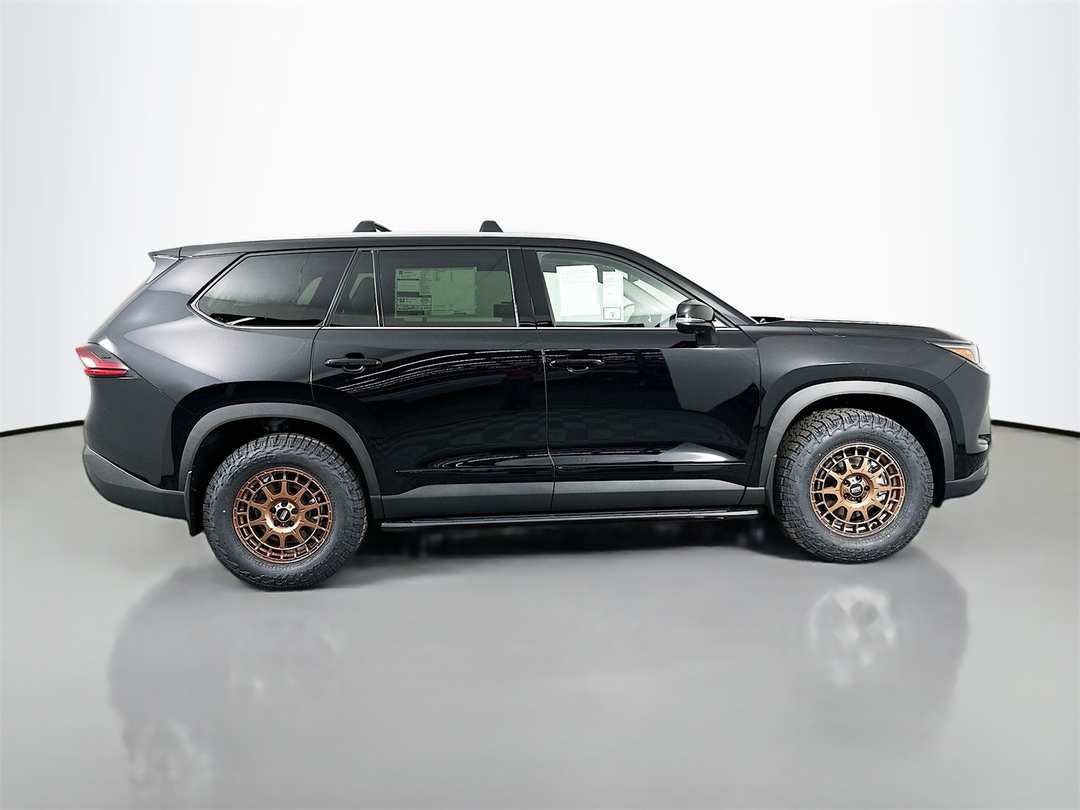 2026 Toyota Grand Highlander Platinum - Image 7