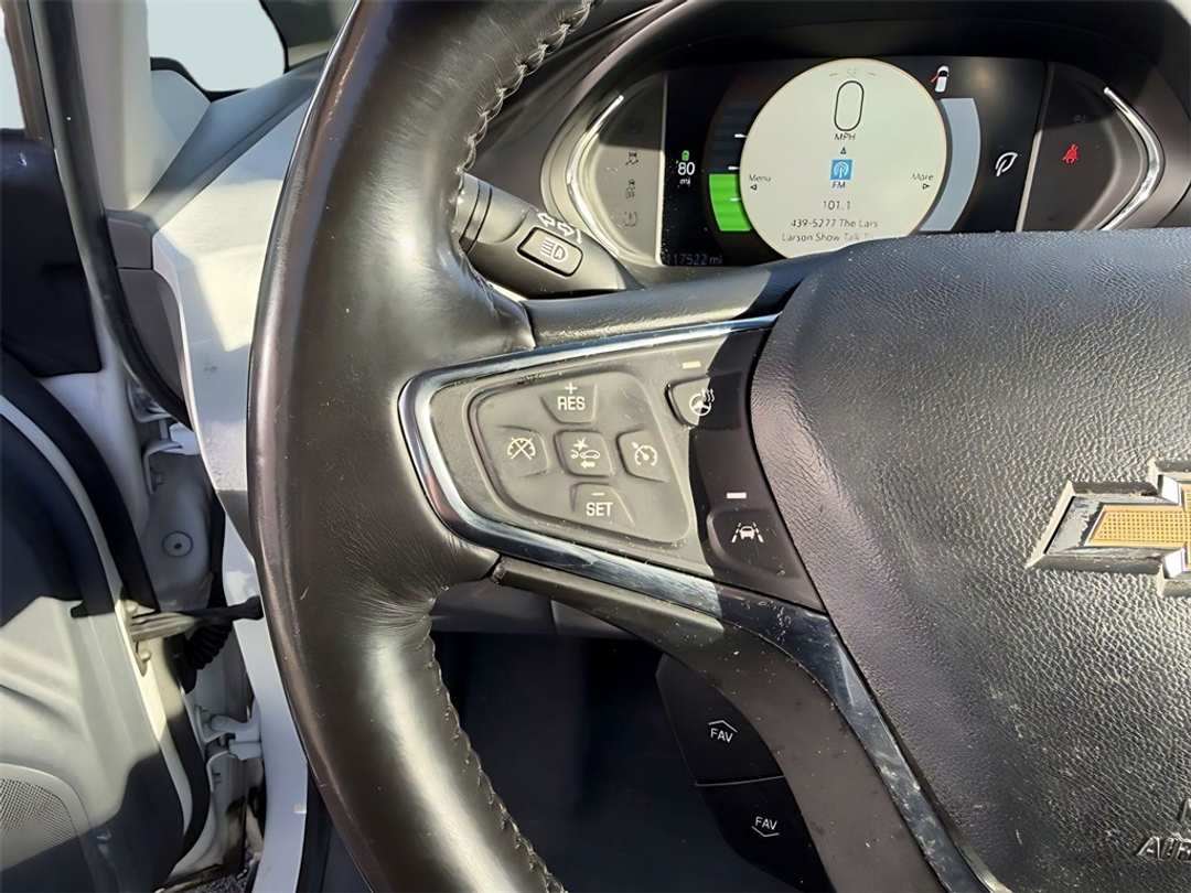 2020 Chevrolet Bolt Ev LT - Image 17