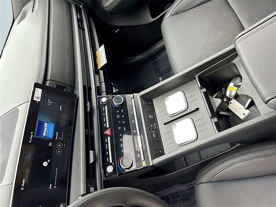 2026 Hyundai Santa Fe Calligraphy - Image 21