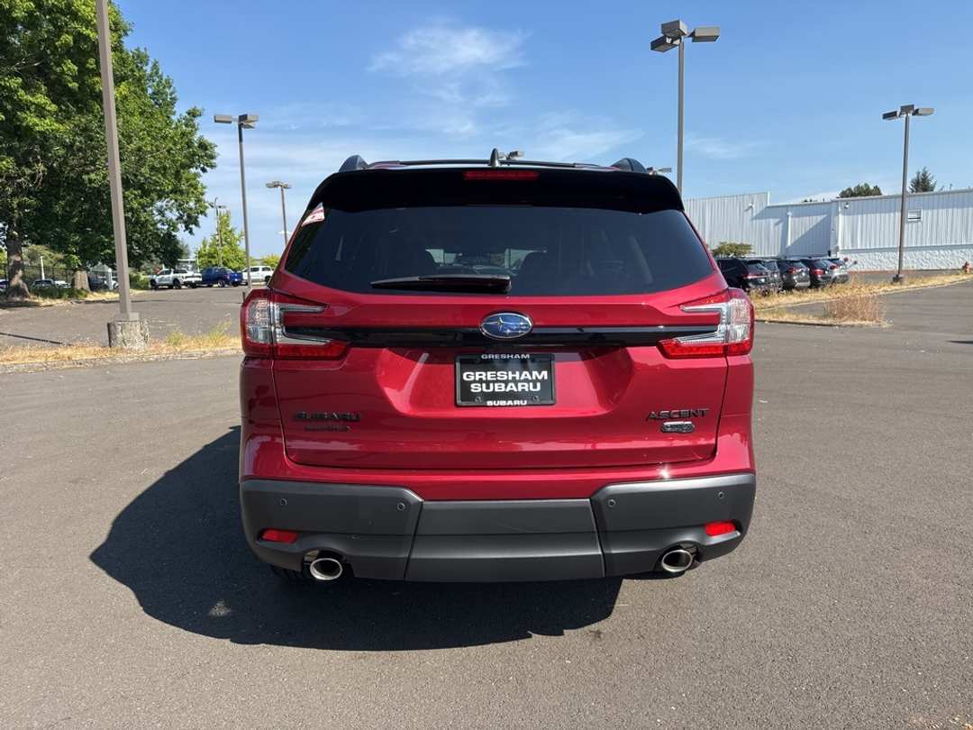 2025 Subaru Ascent Onyx Edition Touring - Image 6