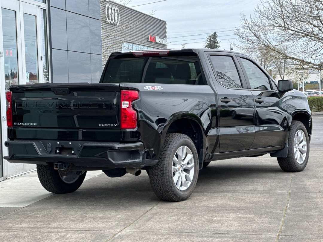 2024 Chevrolet Silverado 1500 Custom - Image 3
