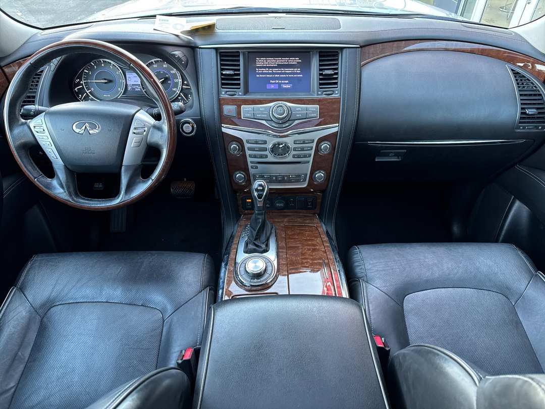 2019 INFINITI Qx80 LUXE - Image 12