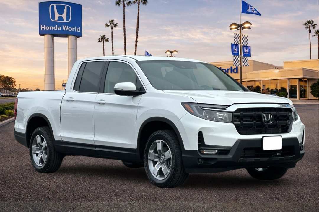 2026 Honda Ridgeline RTL - Image 2