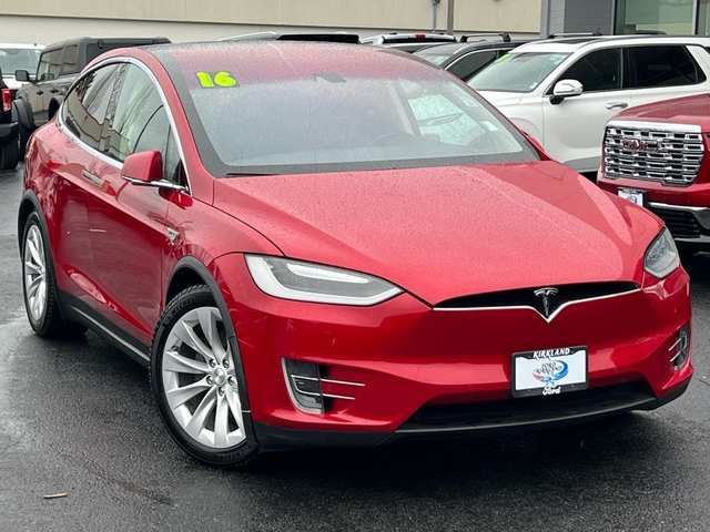 2016 Tesla Model X 90D