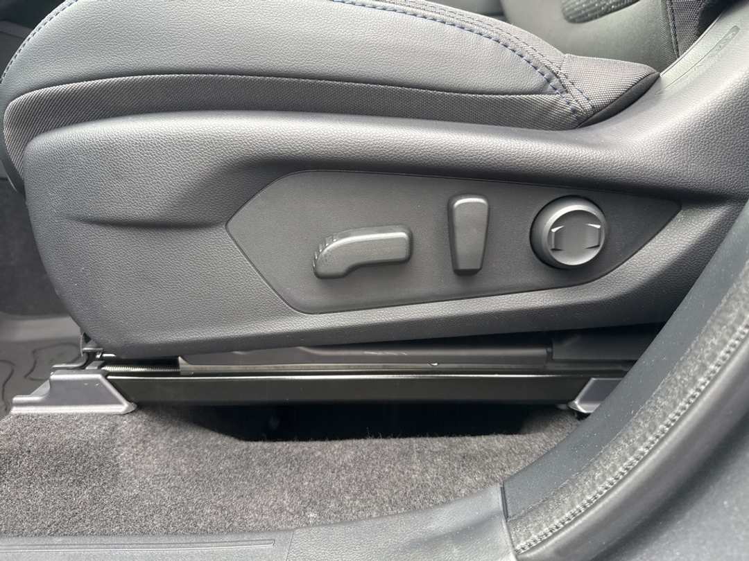 2026 Subaru Forester Premium - Image 15