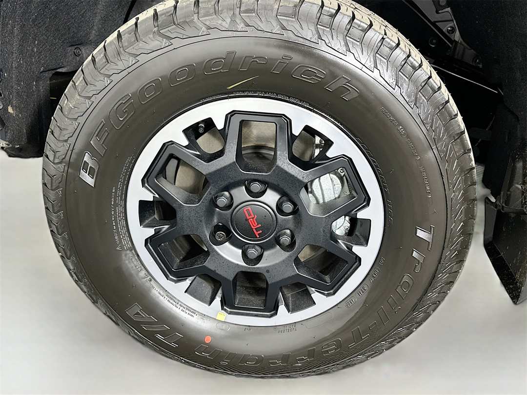 2026 Toyota Tacoma TRD OffRoad - Image 30