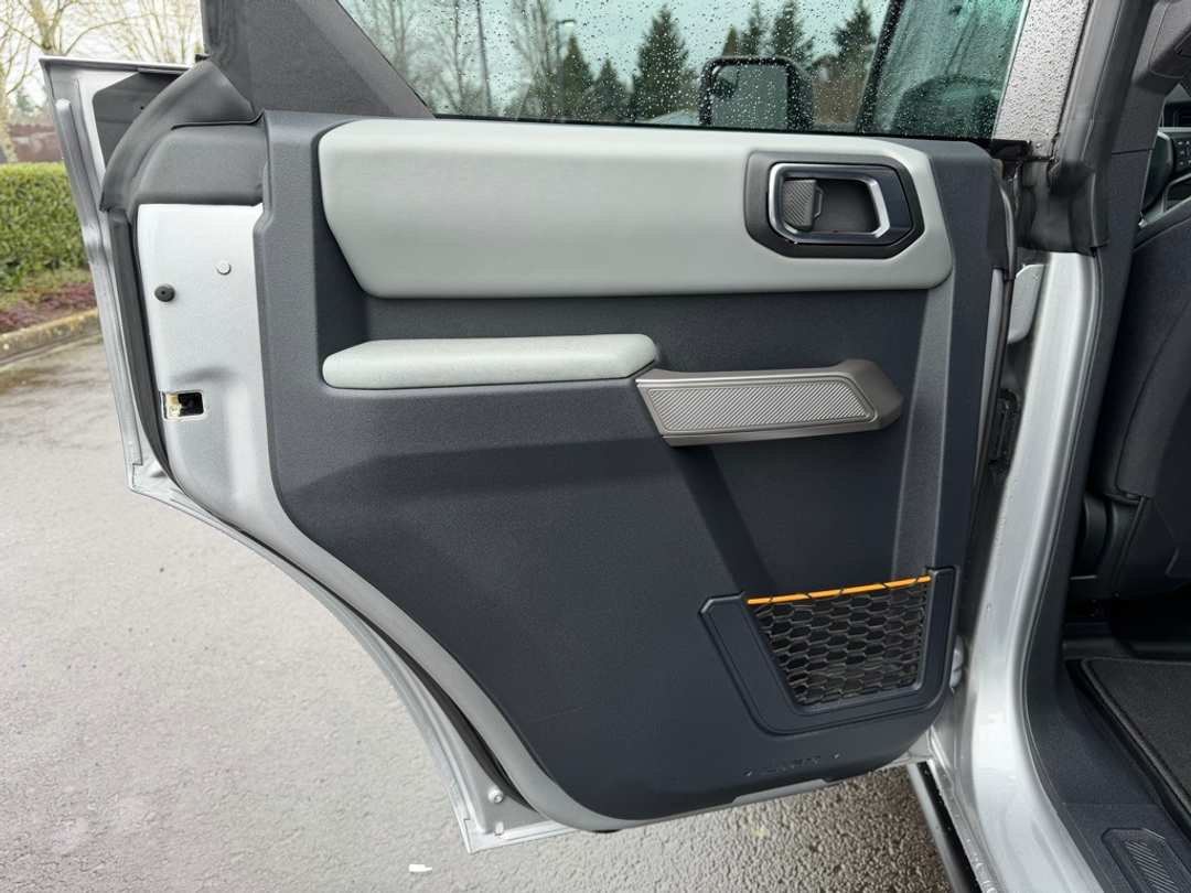 2022 Ford Bronco Badlands - Image 33