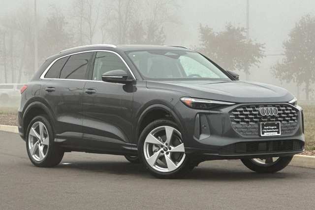 2025 Audi Q5 2.0T Premium Plus