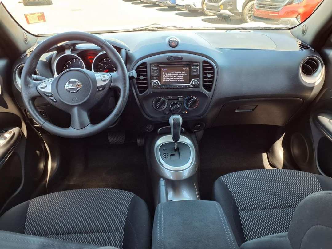 2016 Nissan Juke S - Image 2