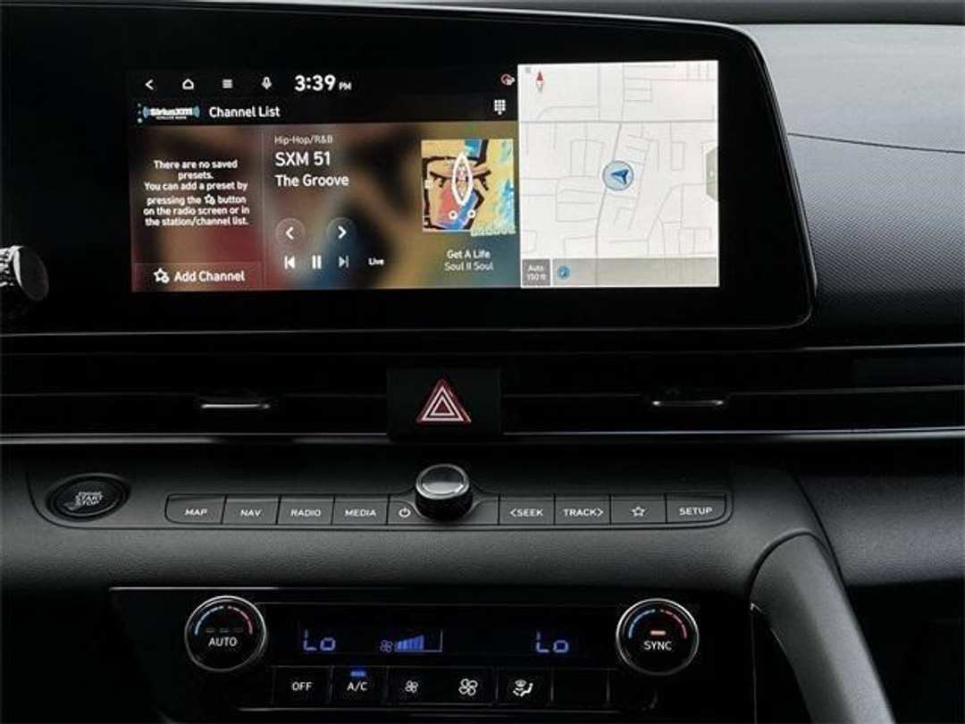 2025 Hyundai Elantra SEL Sport - Image 19