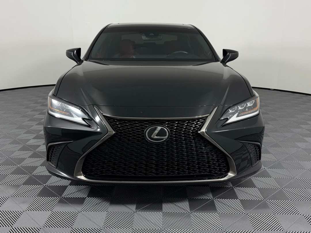 2019 Lexus Es 350 F Sport - Image 2