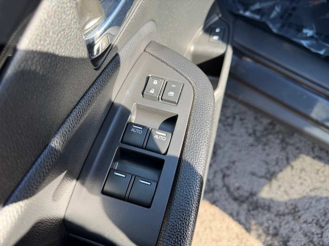 2017 Honda Pilot Touring - Image 14