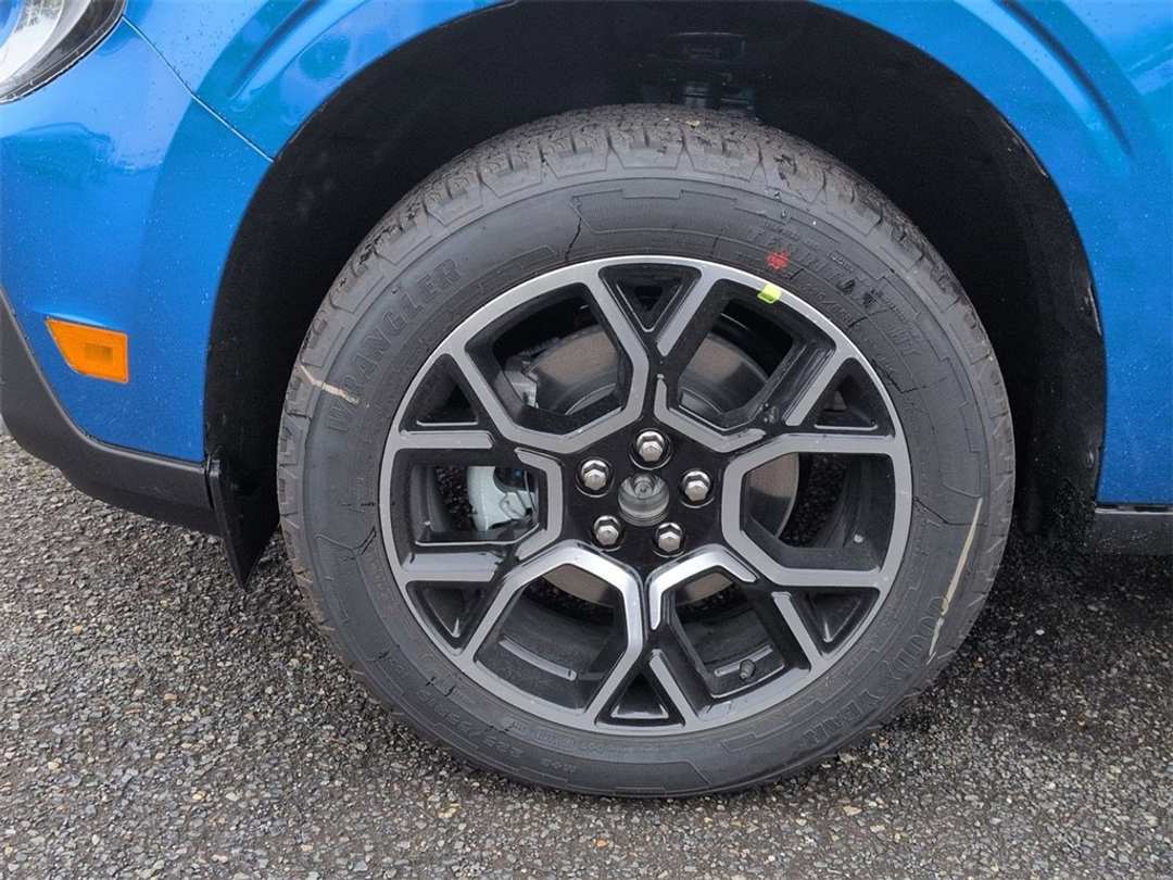 2026 Ford Maverick Lariat - Image 33