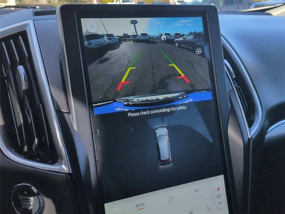 2023 Ford Edge Titanium - Image 20