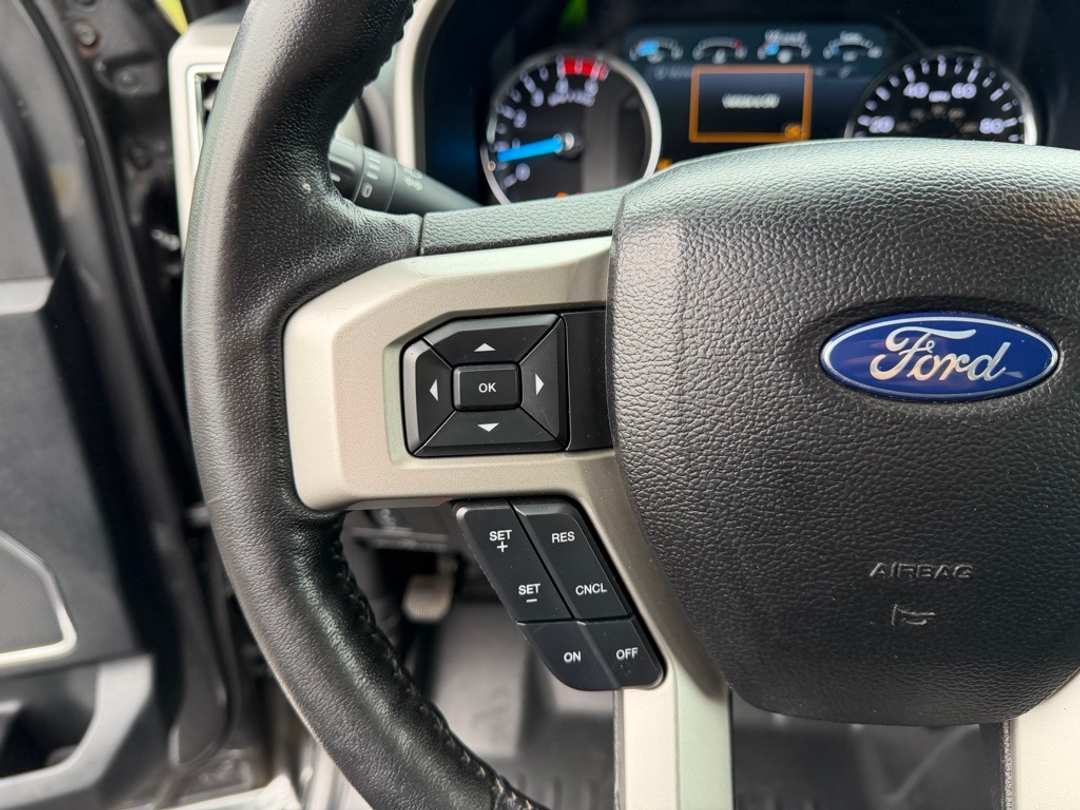 2017 Ford F-250Sd Lariat - Image 17