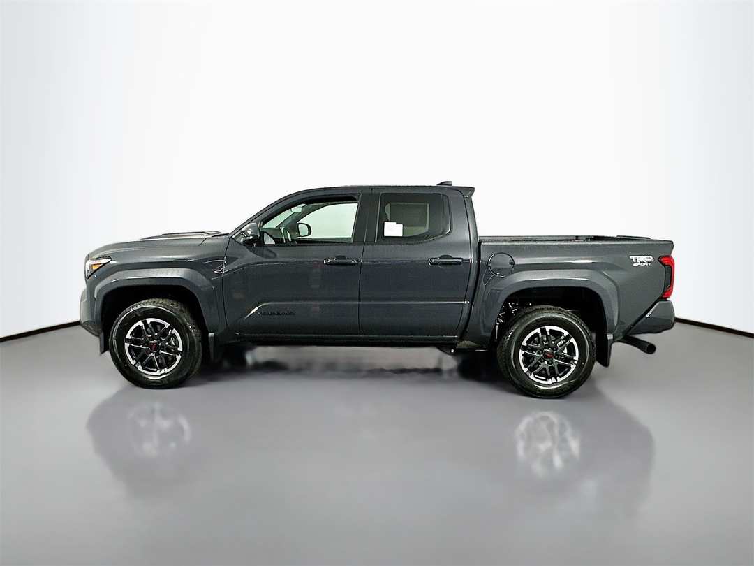 2026 Toyota Tacoma TRD Sport - Image 4