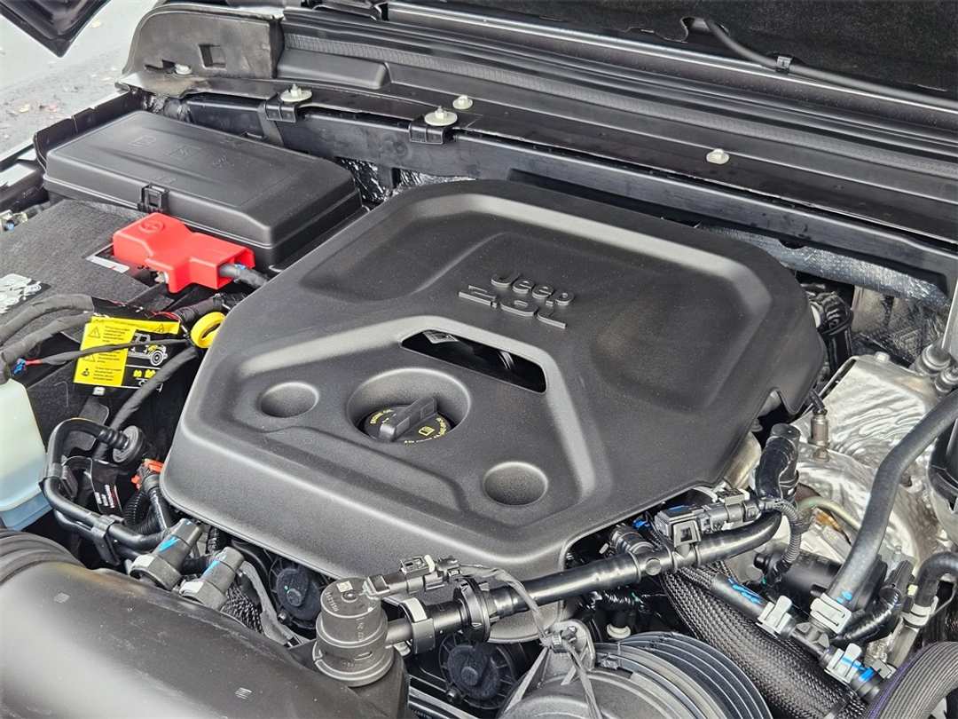 2026 Jeep Wrangler Sport - Image 37