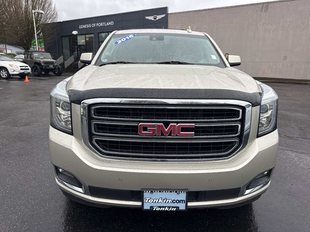 2016 GMC Yukon Xl SLT - Image 2