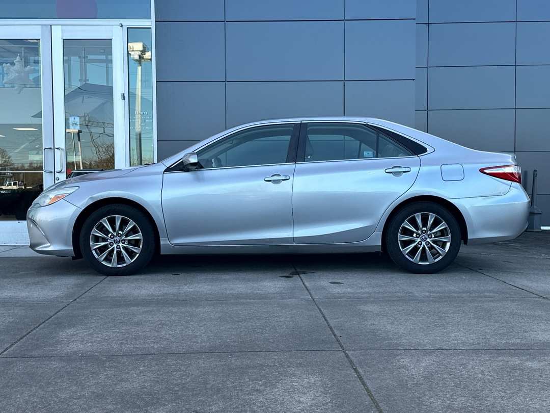 2015 Toyota Camry - Image 6