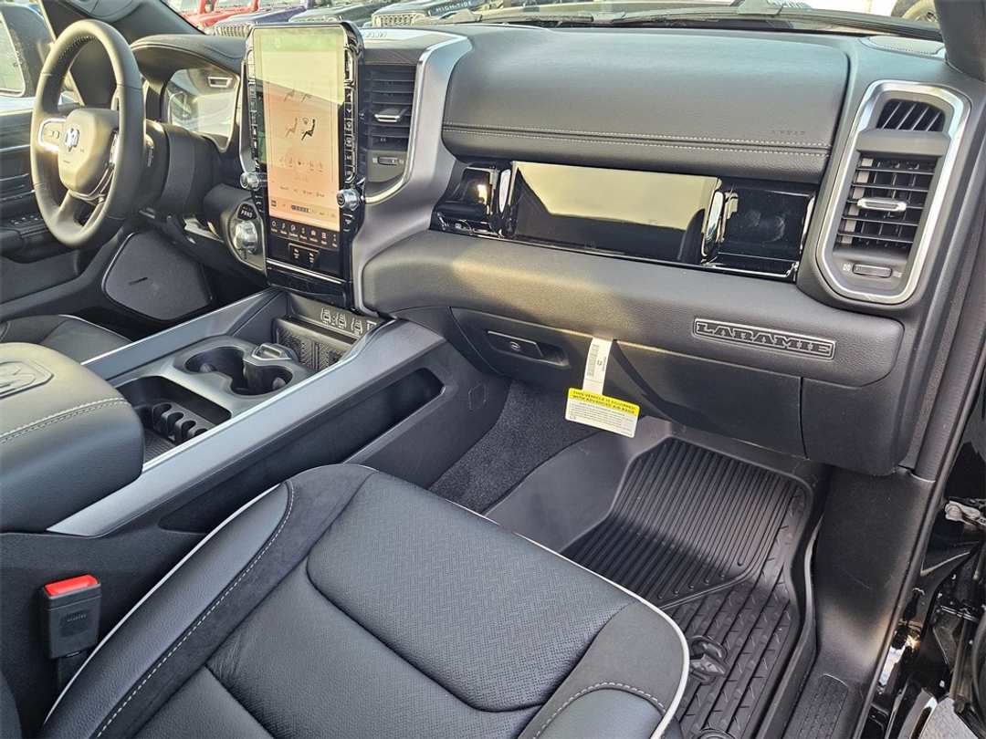 2026 Ram 1500 Laramie - Image 38