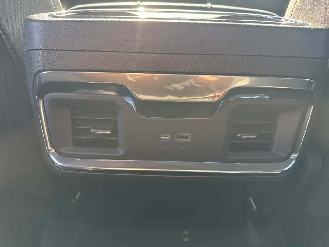 2023 GMC Sierra 1500 Elevation - Image 25