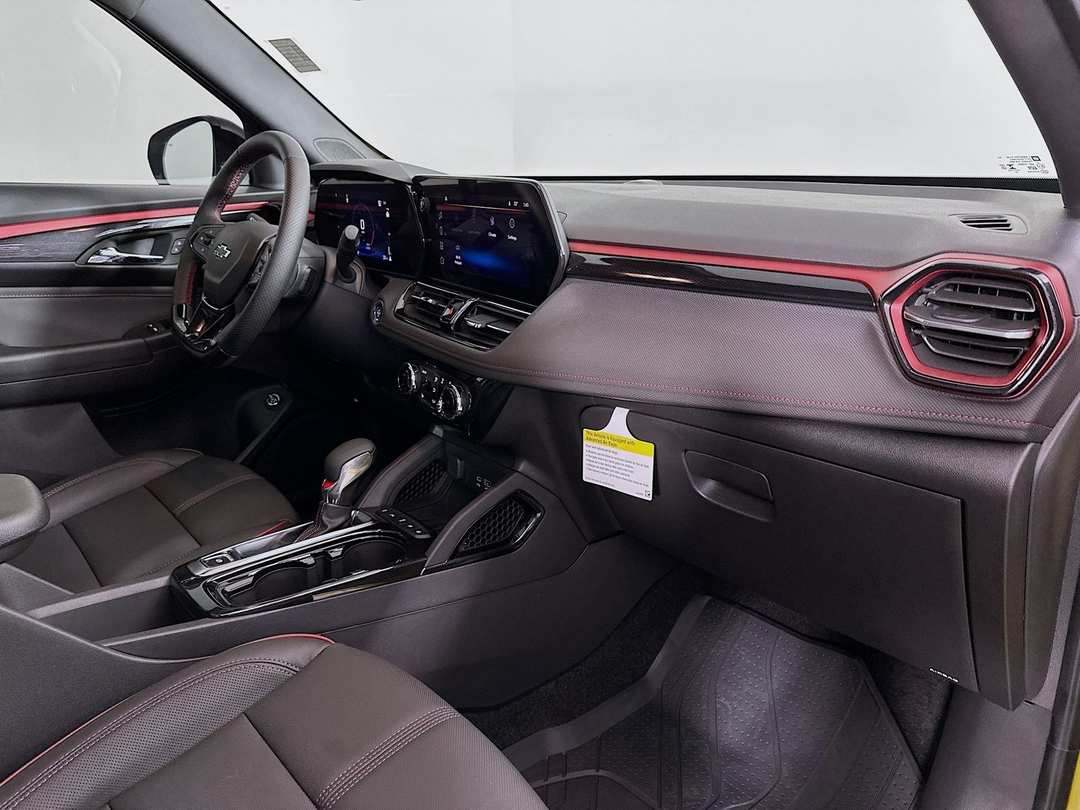 2025 Chevrolet Trailblazer RS - Image 29