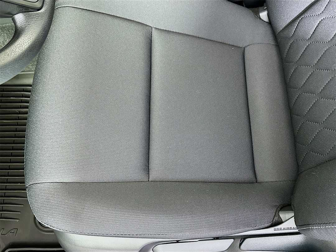 2026 Toyota Corolla LE - Image 19