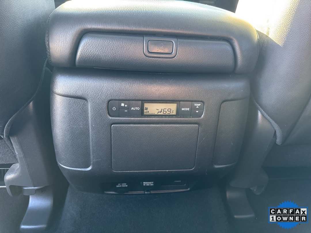 2024 Nissan Armada SL - Image 43