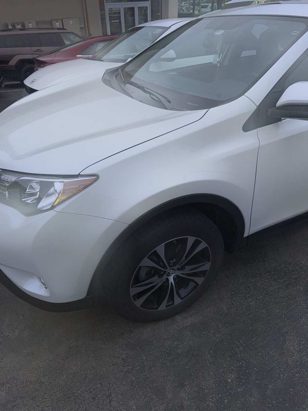 2015 Toyota Rav4 Limited - Image 2