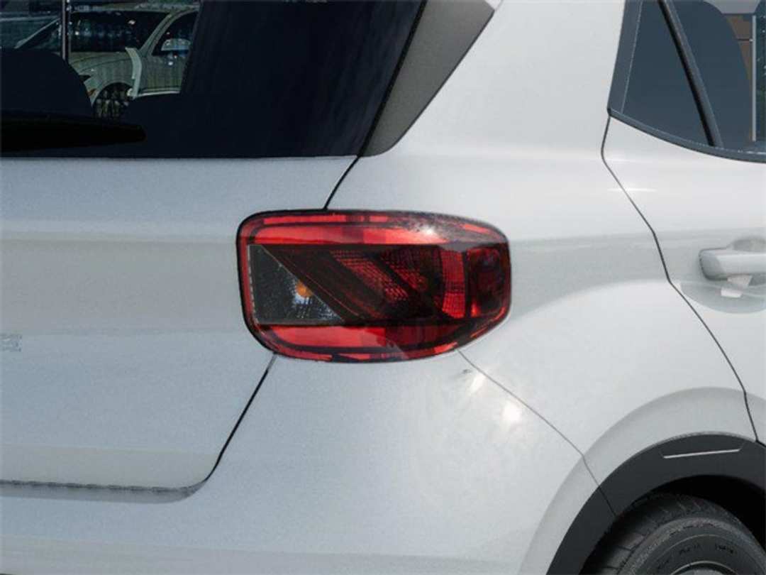 2026 Hyundai Venue SEL - Image 10