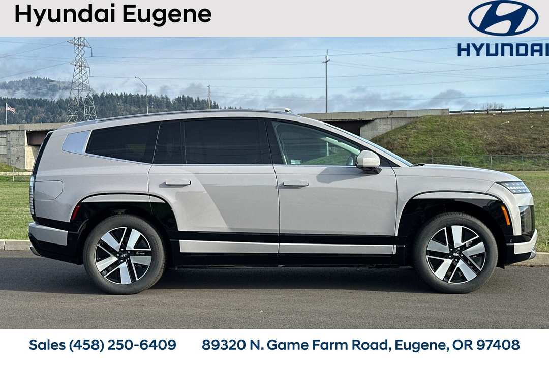 2026 Hyundai Ioniq 9 SEL - Image 3