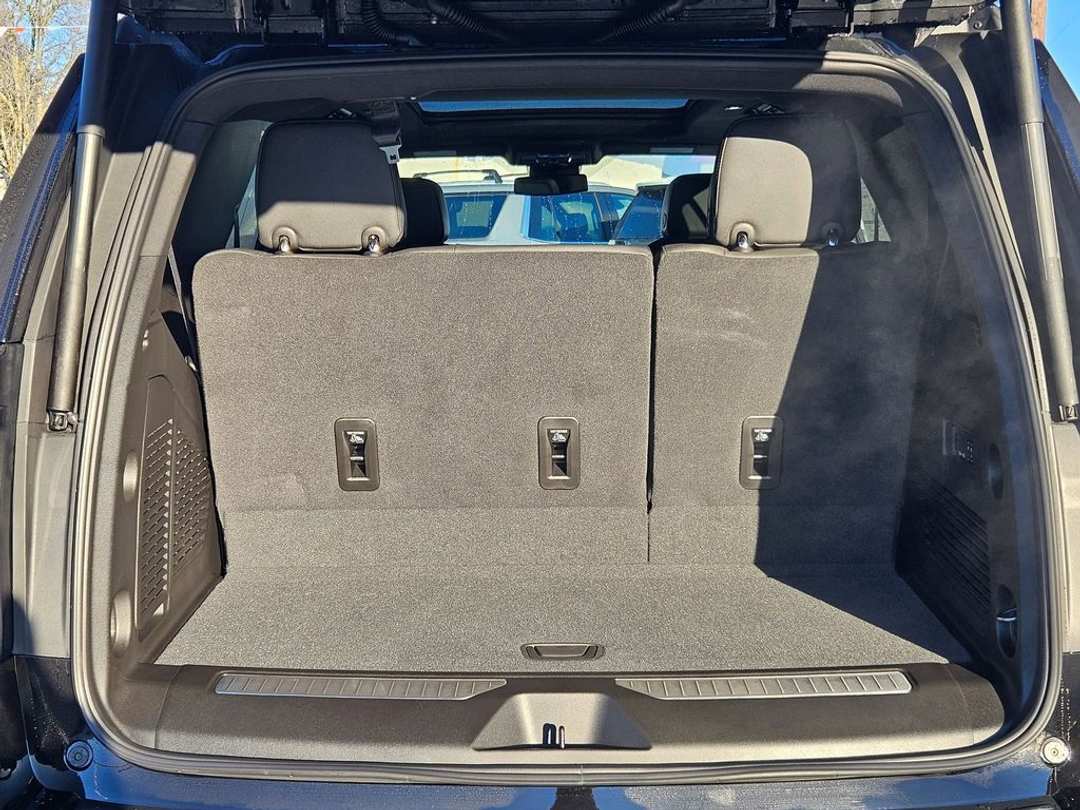 2026 Chevrolet Tahoe RST - Image 32