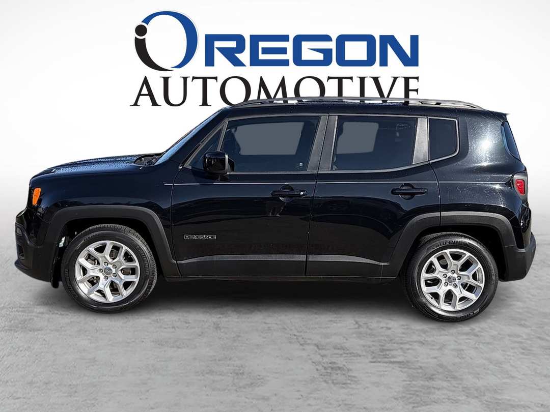 2016 Jeep Renegade LATITUDE - Image 2