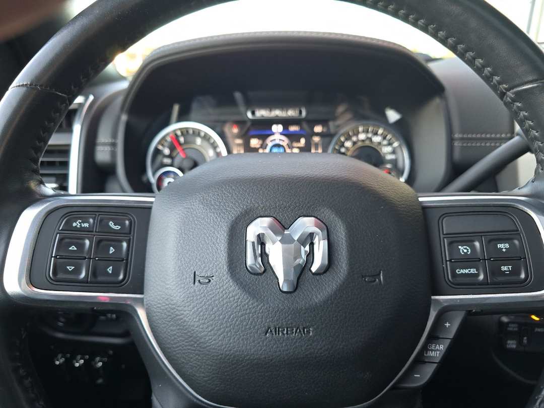 2020 Ram 3500 Laramie - Image 22