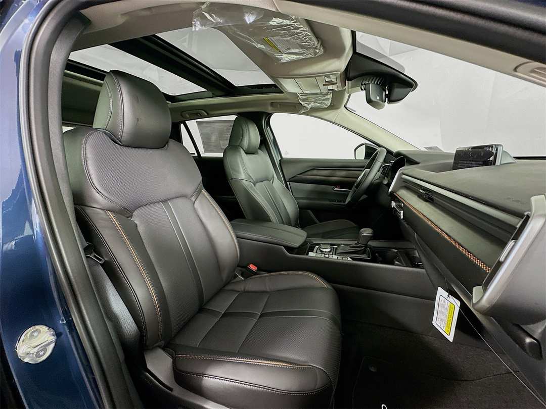 2026 MAZDA Cx-50 Premium - Image 30