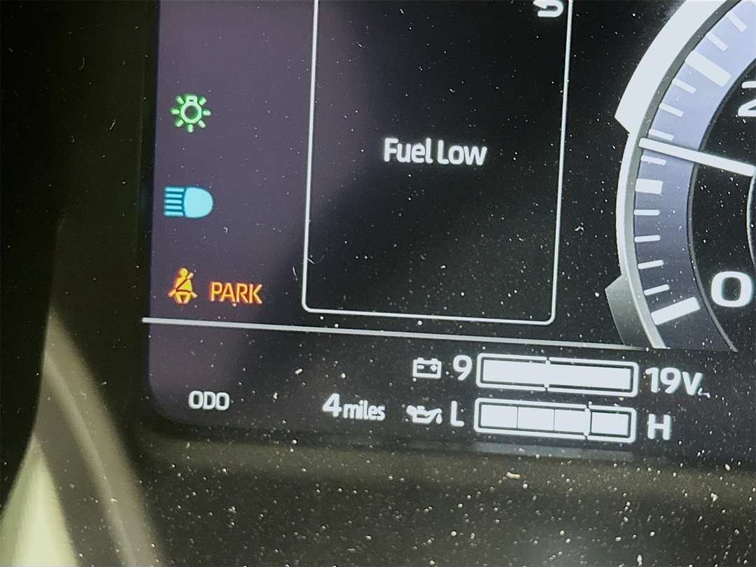 2026 Toyota Tundra Limited - Image 12