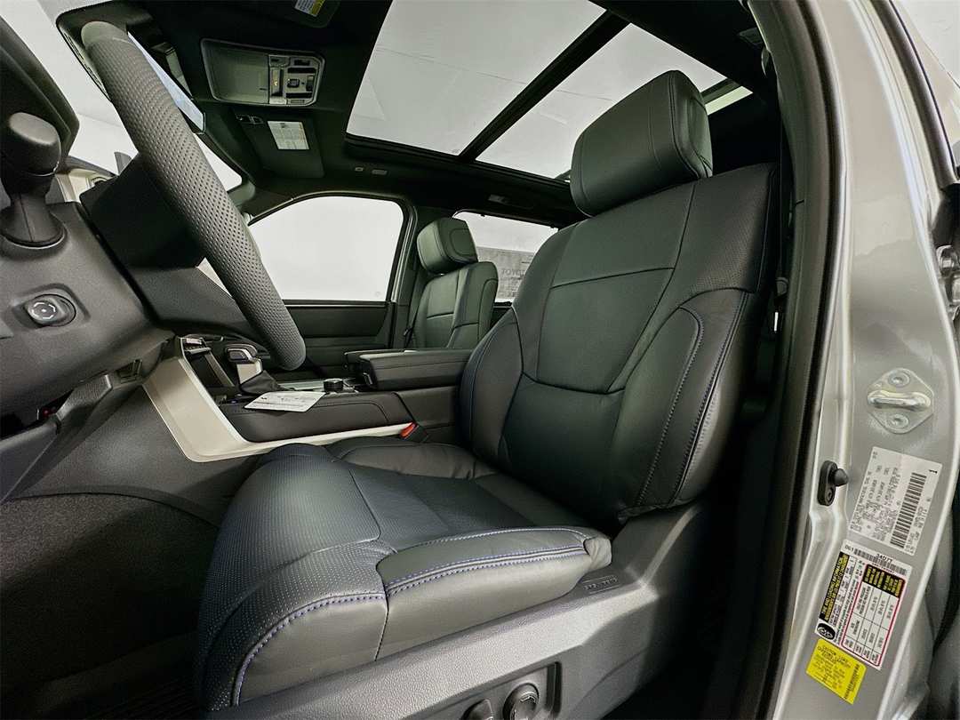 2026 Toyota Sequoia Platinum - Image 20