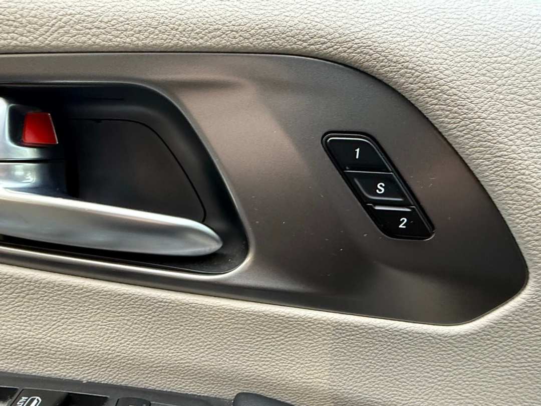 2023 Chrysler Pacifica Touring L - Image 29