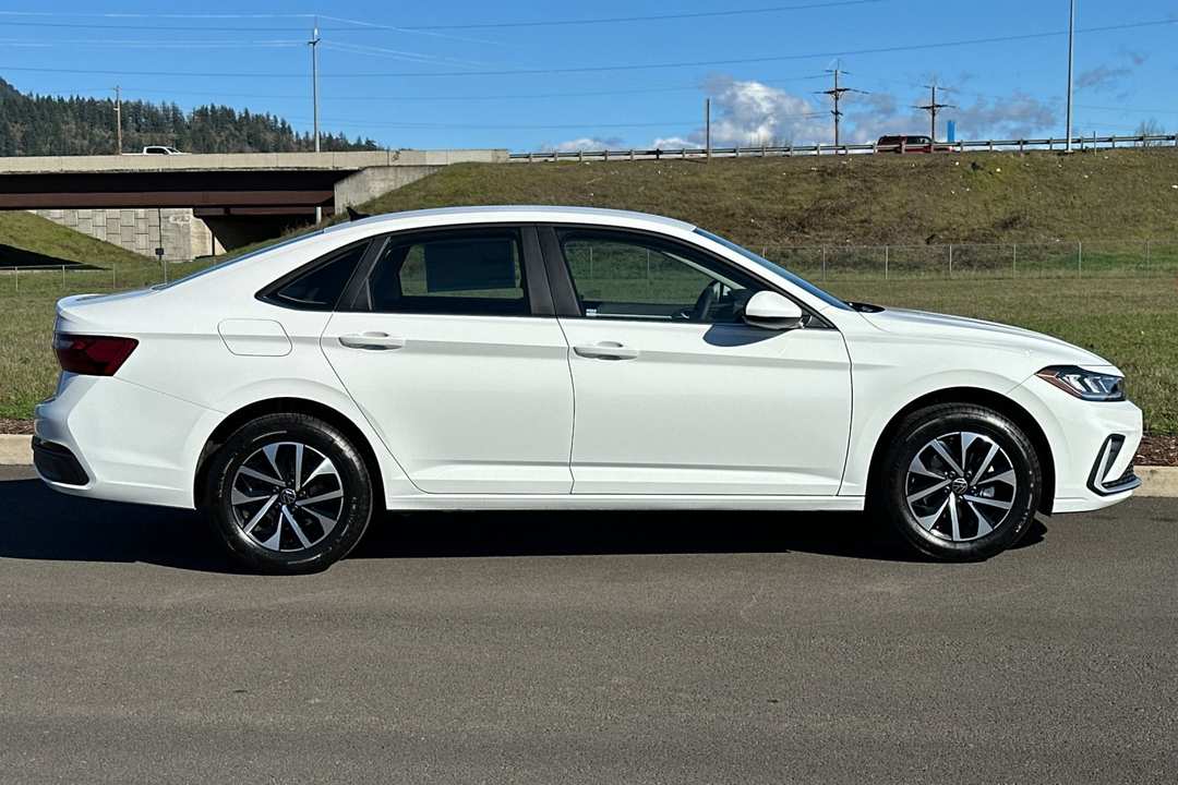 2026 Volkswagen Jetta 1.5T S - Image 2