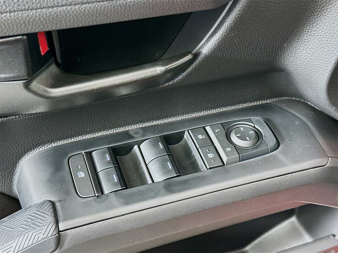 2026 Toyota Tacoma SR5 - Image 18